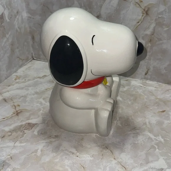 Peanuts: Classic Snoopy hugging Woodstock Cookie Jar